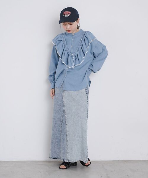 kivi(キヴィ)の「frills denim shirts(シャツ/ブラウス・レディース・ライトブルー/ダークブルー・FREE)」の11枚目の写真