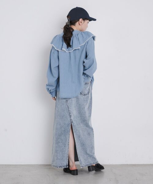 kivi(キヴィ)の「frills denim shirts(シャツ/ブラウス・レディース・ライトブルー/ダークブルー・FREE)」の13枚目の写真