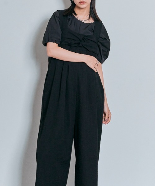 W:Huku(フーク)の「フロント クロス オールインワン(つなぎ/オールインワン・レディース・バーガンディー/ライトグレー系/ブラック・M/L)」の12枚目の写真