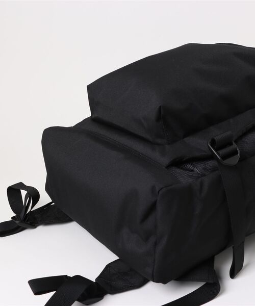master-piece(マスターピース)の「【master-piece /マスターピース】 HugSack Back Pack(バックパック/リュック・メンズ・グレー/サックスブルー/ブラック・FREE)」の5枚目の写真