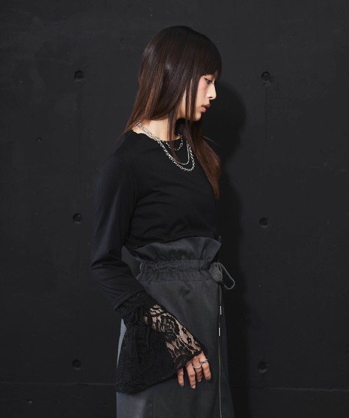 DIP IN CHOCOLATE（ディップインチョコレート）の「フレアカフスカットソー【DIP IN CHOCOLATE】（Tシャツ/カットソー・レディース・ブラック/オフホワイト・F）」の16枚目の写真