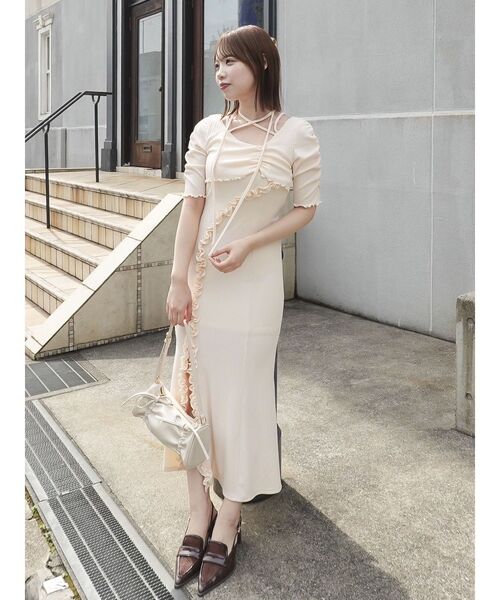 dazzlin(ダズリン)の「アシメレイヤードカットワンピース(ワンピース・レディース・アイボリー/オレンジ/チャコールグレー・MEDIUM/SMALL)」の15枚目の写真