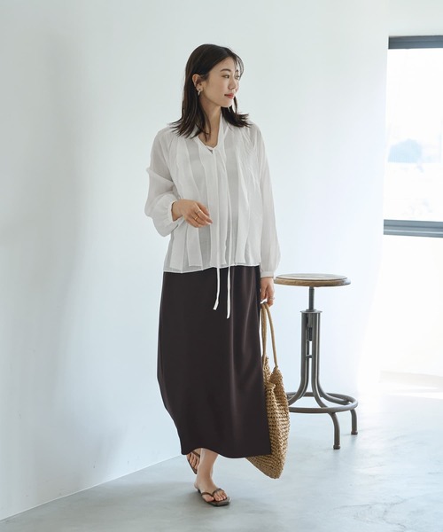 STYLE DELI（スタイルデリ）の「涼しい透けドレープのVネックブラウス（シャツ/ブラウス・レディース・ミント/ホワイト/ブラック・FREE）」の22枚目の写真