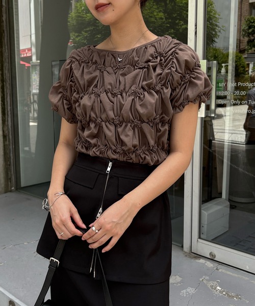 CAPRICIEUX LE'MAGE（カプリシューレマージュ）の「【新色追加/全骨格◎】シャーリングホイップTシャツ（Tシャツ/カットソー・レディース・ブラック/ピンク/ホワイト/ブラウン・FREE）」の5枚目の写真