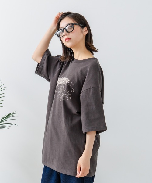 CONVERSE(コンバース)の「【CONVERSE/コンバース】×【TOM AND JERRY/トムとジェリー】ブランドロゴ プリント オーバーサイズ Tシャツ(Tシャツ/カットソー・レディース・ブラック/ホワイト・LARGE/MEDIUM)」の15枚目の写真