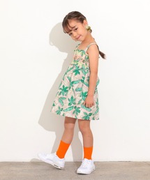 ｽﾓｯｷﾝｸﾞ刺繍ﾉｰｽﾘｰﾌﾞﾜﾝﾋﾟｰｽ