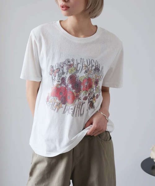 Girly Doll(ガーリードール)の「フラワープリントクルーネックTシャツ(Tシャツ/カットソー・レディース・ホワイト/グレー・F)」の10枚目の写真