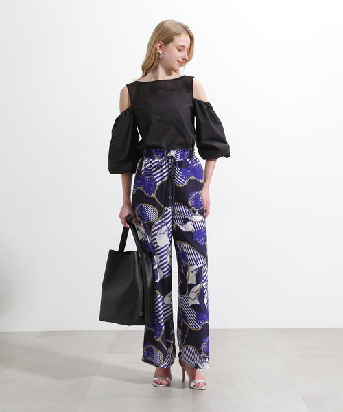 PINKY&DIANNE（ピンキーアンドダイアン）の「オフショルダーカットソートップス（Tシャツ/カットソー・レディース・ホワイト/ブラック・38）」の16枚目の写真