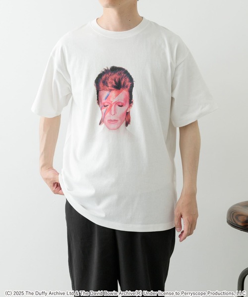 ITEMS URBANRESEARCH（アイテムズ アーバンリサーチ）の「『別注』David Bowie T-shirts（Tシャツ/カットソー・メンズ・ブラック/ホワイト・MEDIUM/LARGE）」の5枚目の写真