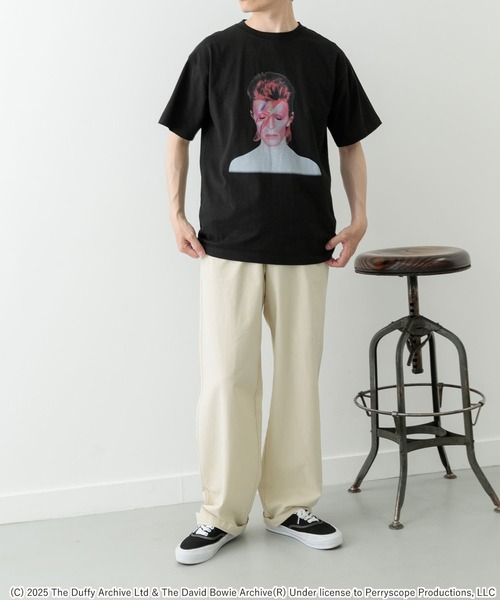 ITEMS URBANRESEARCH（アイテムズ アーバンリサーチ）の「『別注』David Bowie T-shirts（Tシャツ/カットソー・メンズ・ブラック/ホワイト・MEDIUM/LARGE）」の11枚目の写真