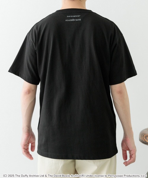 ITEMS URBANRESEARCH（アイテムズ アーバンリサーチ）の「『別注』David Bowie T-shirts（Tシャツ/カットソー・メンズ・ブラック/ホワイト・MEDIUM/LARGE）」の14枚目の写真