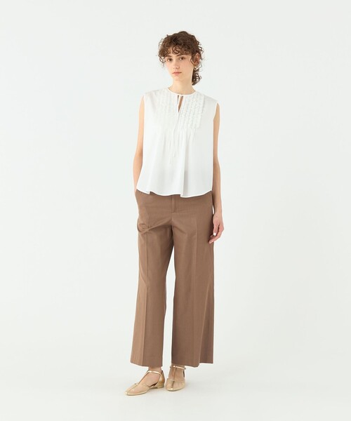 TOMORROWLAND collection(トゥモローランドコレクション)の「コットンコンビネーション ノースリーブブラウス(シャツ/ブラウス・レディース・ブラック/ホワイト・36)」の3枚目の写真
