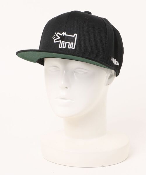 Keith Haring（キース・ヘリング）の「【Keith Haring】  刺繍 フラット キャップ（キャップ・メンズ・ブラック/ホワイト×ネイビー/ホワイト/ベージュ・FREE）」の3枚目の写真