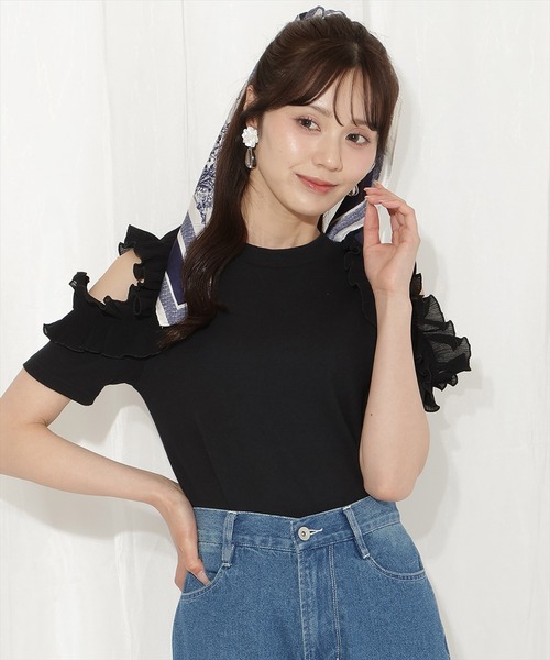 WILLSELECTION（ウィルセレクション）の「バックリボンプリーツフリルカットソー（Tシャツ/カットソー・レディース・ホワイト系その他/オフホワイト/ブラック・FREE）」の3枚目の写真