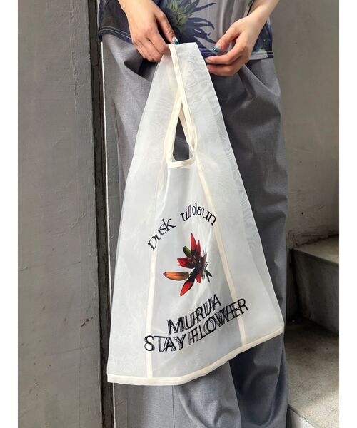MURUA（ムルーア）の「【MURUA×STAYFLOWER】フラワーデザイントートBAG（ハンドバッグ・レディース・アイボリー・FREE）」の7枚目の写真