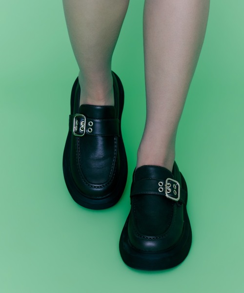 DTYYPE（ドタイプ）の「ヴィンテージライクバックル厚底ローファー（ローファー・レディース・ブラック/グレー・X-LARGE/SMALL/MEDIUM/LARGE）」の7枚目の写真