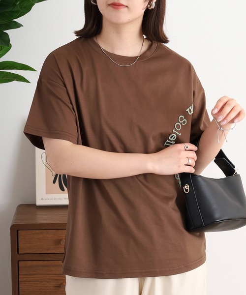 BRODIAEA(ブローディア)の「BRODIAEA 歯ブラシ加工サークルロゴ半袖Tシャツ(Tシャツ/カットソー・レディース・ブラウン/グリーン/パープル/ブラック・40)」の10枚目の写真