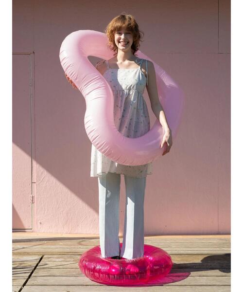 Te chichi TERRASSE（テチチテラス）の「フレアデニムパンツ《2025summer catalog item》（その他パンツ・レディース・サックスブルー/ブルー・L/M）」の3枚目の写真