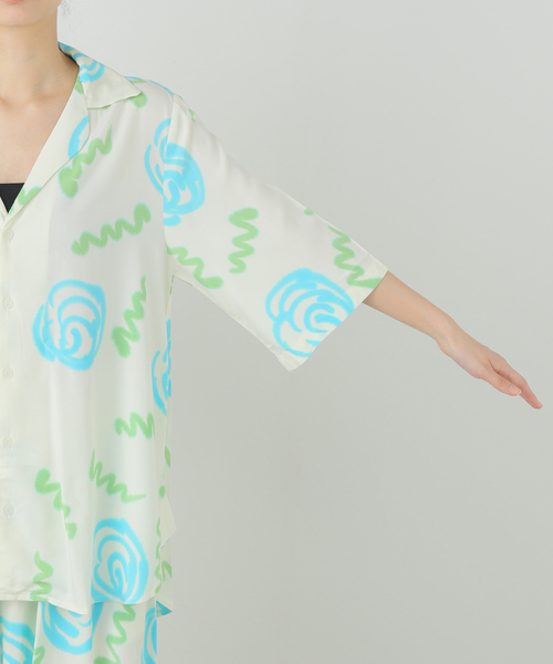 SUKU HOME(スクホーム)の「SUKU HOME CLASSIC DUNE NO.03:セットアップ(ルームウェア/パジャマ・レディース・ホワイト・MEDIUM)」の7枚目の写真