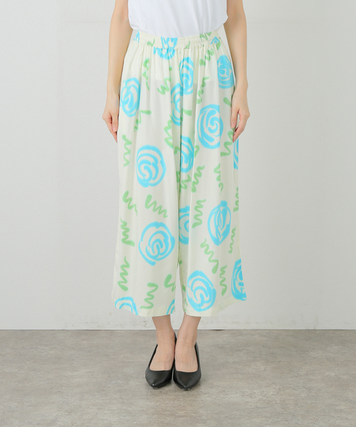 SUKU HOME(スクホーム)の「SUKU HOME CLASSIC DUNE NO.03:セットアップ(ルームウェア/パジャマ・レディース・ホワイト・MEDIUM)」の9枚目の写真