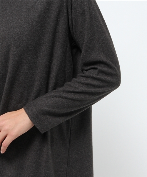 LBC（エルビーシー）の「om起毛天竺タートルワンピース（ワンピース・レディース・ダークグレー/ベージュ/ブラック・MEDIUM）」の9枚目の写真