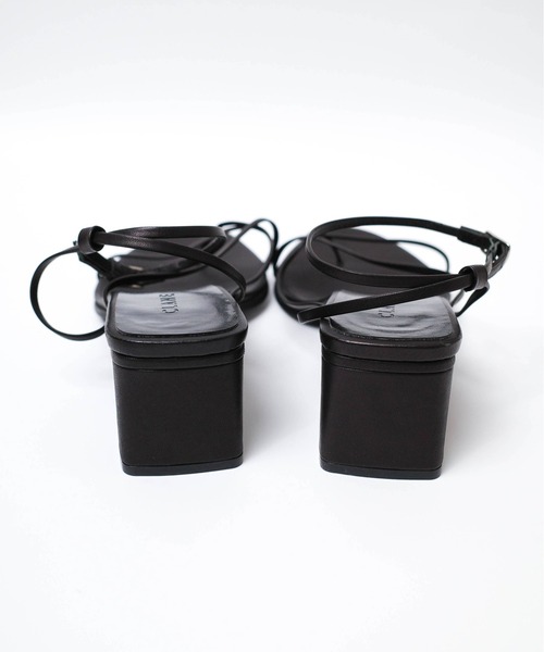 CLANE(クラネ)の「【PH1】【CLANE】LINE STRAP SANDAL 18115-8411(サンダル・レディース・ベージュ/ブラック・36/38)」の5枚目の写真