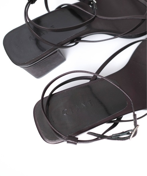 CLANE(クラネ)の「【PH1】【CLANE】LINE STRAP SANDAL 18115-8411(サンダル・レディース・ベージュ/ブラック・36/38)」の9枚目の写真