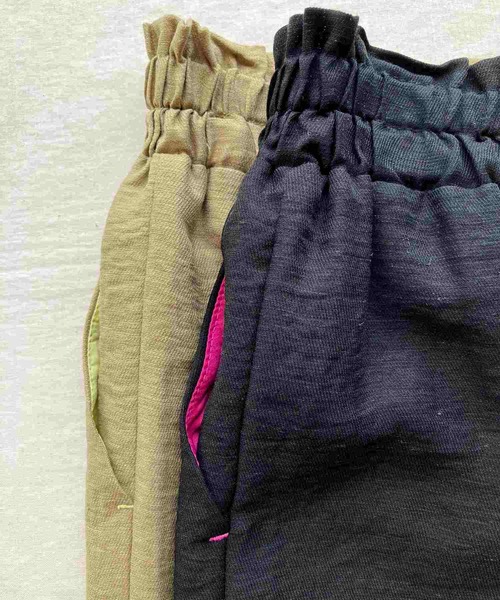 Q（キュー）の「レーヨンスラブワイドパンツ（その他パンツ・レディース・オリーブ/ブラック・MEDIUM）」の9枚目の写真