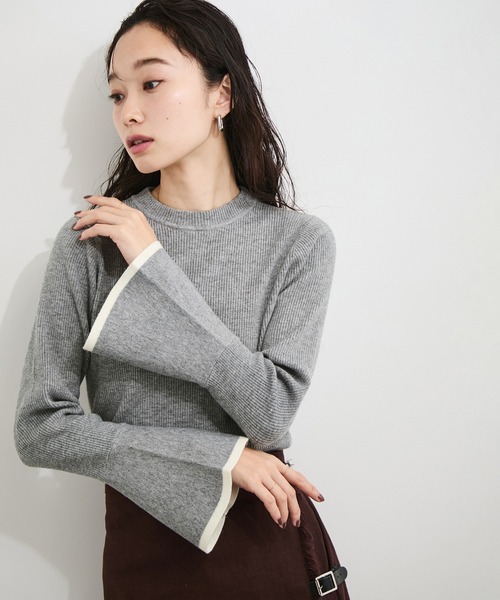 LE CERCLE par rope'（ルセルクルパーロペ）の「フレアスリーブバイカラーニットプルオーバー（ニット/セーター・レディース・ライトグレー/ベージュ系その他/ブルー系その他/ホワイト系その他6・FREE）」の2枚目の写真