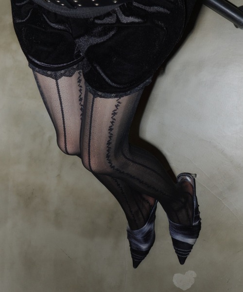 DTYYPE（ドタイプ）の「ライン柄ストッキング（タイツ/ストッキング・レディース・ホワイト/ブラック/グレー・FREE）」の5枚目の写真