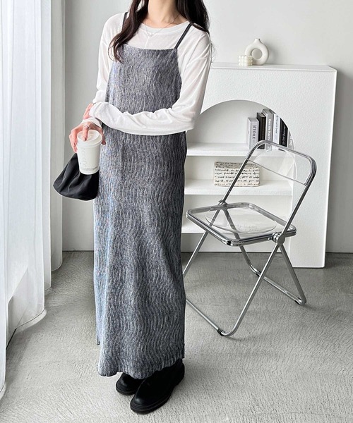 GeeRA(ジーラ)の「ベロアプリーツキャミワンピース(ワンピース・レディース・グレー/ブラック・MEDIUM/LARGE)」の16枚目の写真