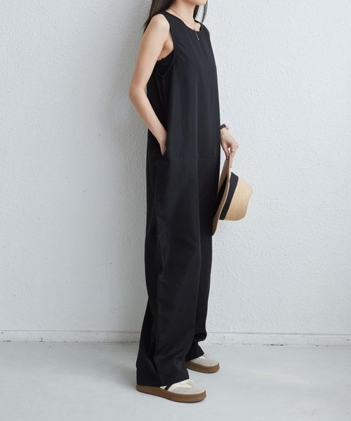 MAISON DE THERESE（メゾン ド テレーズ）の「クルーネックノースリーブルーズシルエットオールインワン（つなぎ/オールインワン・レディース・ブラック・L/M/S）」の10枚目の写真