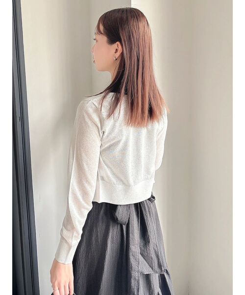 dazzlin（ダズリン）の「ラメシアーシンプルニットカーディガン（カーディガン/ボレロ・レディース・オフホワイト/グレー/ピンク・FREE）」の8枚目の写真