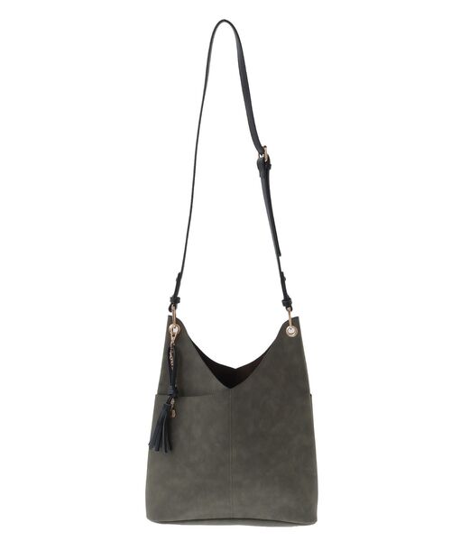 YECCA VECCA（イェッカヴェッカ）の「チャーム付き2wayショルダーバッグ（トートバッグ・レディース・チャコールグレー/ブラウン/キャメル・FREE）」の17枚目の写真