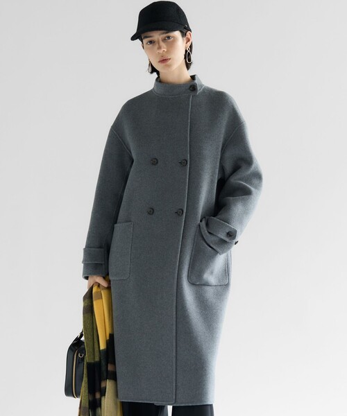 23区（ニジュウサンク）の「MANTECOPureリバー スタンドカラーコート（その他アウター・レディース・ブラック系/グレー系・38）」の2枚目の写真