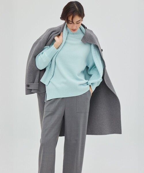 23区（ニジュウサンク）の「MANTECOPureリバー スタンドカラーコート（その他アウター・レディース・ブラック系/グレー系・38）」の3枚目の写真