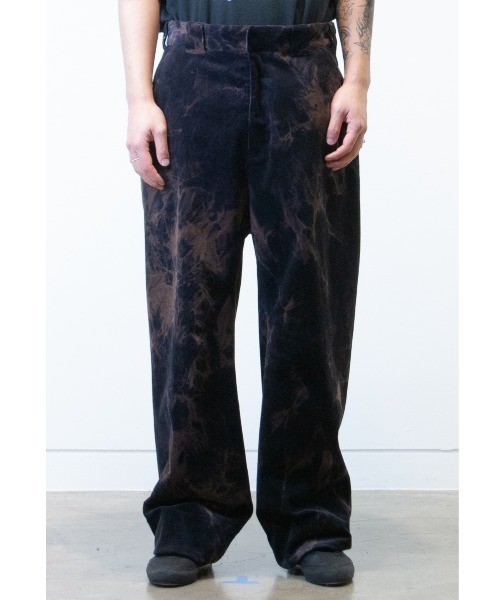 YUKI HASHIMOTO(ユウキハシモト)の「YUKI HASHIMOTO CORDUROY REVERSE TWISTED WORK PANTS (252-01-0206C)(その他パンツ・メンズ・ブラック・44/46)」の3枚目の写真