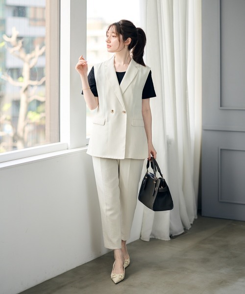 12Twelve Agenda(トゥエルブ アジェンダ)の「STRAIGHT Tシャツ(Tシャツ/カットソー・レディース・オフホワイト/ブラック・M)」の5枚目の写真