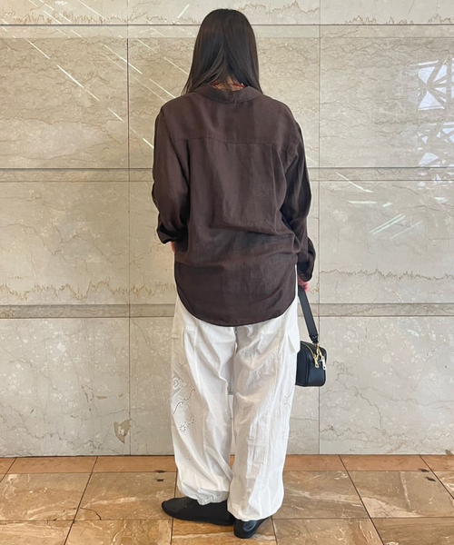 SLOBE IENA（スローブイエナ）の「カットワークコットンカーゴパンツ（カーゴパンツ・レディース・ホワイト/ブラック・FREE）」の18枚目の写真