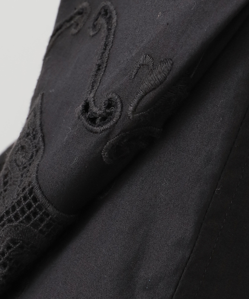 SLOBE IENA（スローブイエナ）の「カットワークコットンカーゴパンツ（カーゴパンツ・レディース・ホワイト/ブラック・FREE）」の8枚目の写真