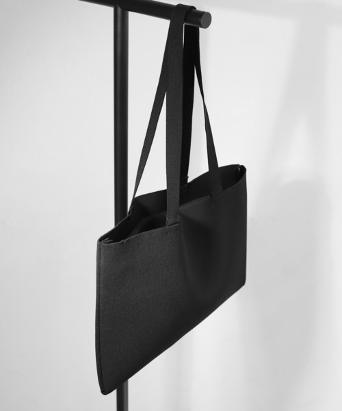 ANEMONE(アネモネ)の「ワイドニットトートバッグ(トートバッグ・レディース・ベージュ/レッド/ブルー/ブラック・FREE)」の2枚目の写真