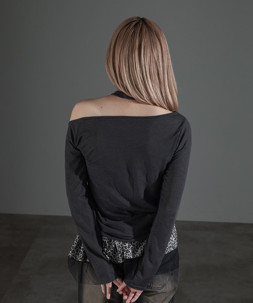 apres jour mignon(アプレジュールミニョン)の「タイ付きドロストオフショルロングトップス(Tシャツ/カットソー・レディース・グレー/チャコールグレー/ブラック・フリー/X-LARGE)」の16枚目の写真