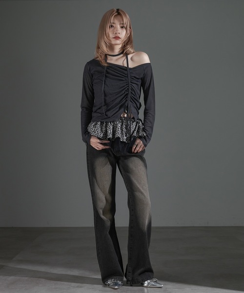 apres jour mignon(アプレジュールミニョン)の「タイ付きドロストオフショルロングトップス(Tシャツ/カットソー・レディース・グレー/チャコールグレー/ブラック・フリー/X-LARGE)」の17枚目の写真