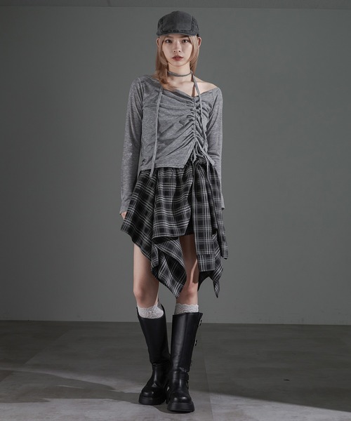 apres jour mignon(アプレジュールミニョン)の「タイ付きドロストオフショルロングトップス(Tシャツ/カットソー・レディース・グレー/チャコールグレー/ブラック・フリー/X-LARGE)」の22枚目の写真