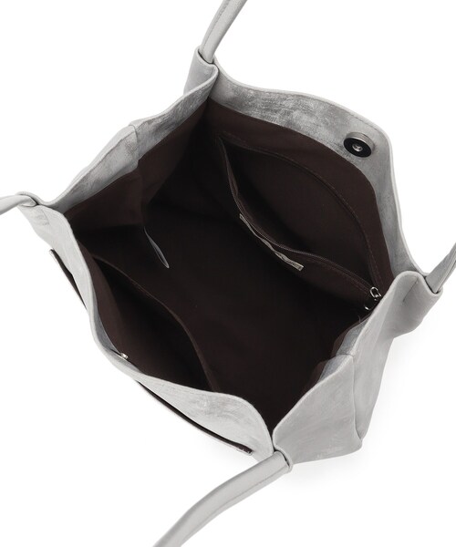 SHOO・LA・RUE（シューラルー）の「つまみハンドルトートバッグ（トートバッグ・レディース・シルバー/ベージュ系4/ブラック・00）」の17枚目の写真