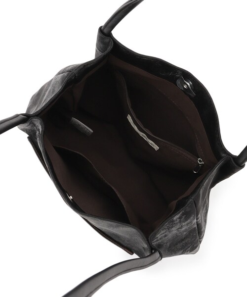 SHOO・LA・RUE（シューラルー）の「つまみハンドルトートバッグ（トートバッグ・レディース・シルバー/ベージュ系4/ブラック・00）」の18枚目の写真