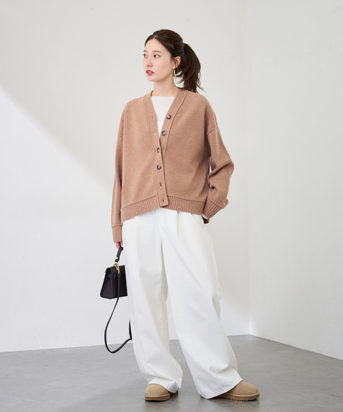 FRAMeWORK（フレームワーク）の「AQUA Vネックカーディガン（カーディガン/ボレロ・レディース・キャメル/グレー・FREE）」の11枚目の写真