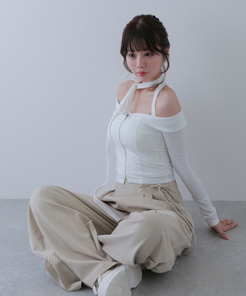 M DOLLY(エムドリー)の「ribbon luminella wide pants / リボンルミネッラワイドパンツ(その他パンツ・レディース・ベージュ/ブラック・S/M)」の11枚目の写真
