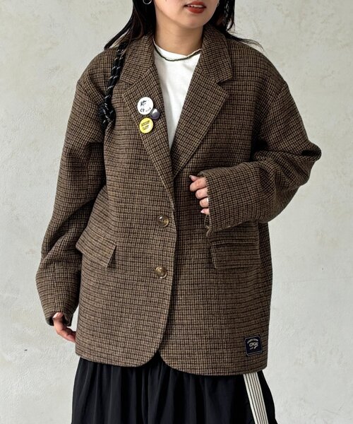 CPCM（シーピーシーエム）の「缶バッジ付きツイードテーラードジャケット（テーラードジャケット・レディース・ブラウン系その他/グレー/ブラウン・FREE/LARGE）」の17枚目の写真