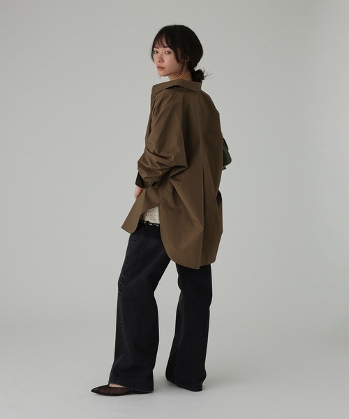 BABYLONE(バビロン)の「ニュアンスオーバーシャツ(シャツ/ブラウス・レディース・ストライプ/ベージュ/サックスブルー/ホワイト/ブラウン・フリー)」の16枚目の写真